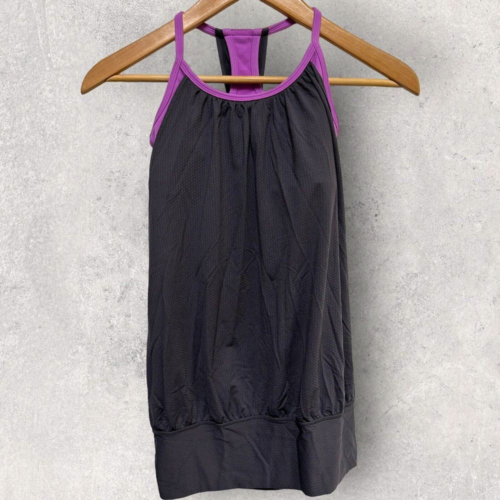 Lululemon No Limits Tank Top 2-in-1 Built In Shelf Bra Purple Black Womens Sz 4